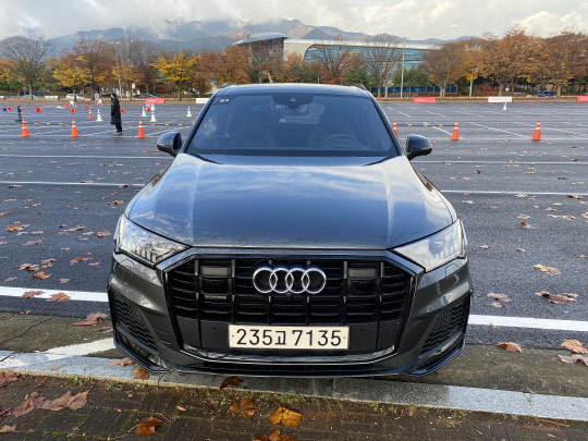 아우디 Q7 55 TFSI 콰트로 프리미엄. <이상현 기자>
